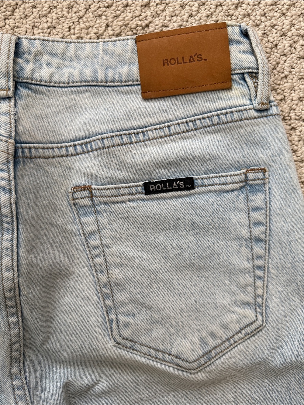 ROLLA'S Relaxo - Men's Light Wash Relaxed Jeans - Picture 6 of 6